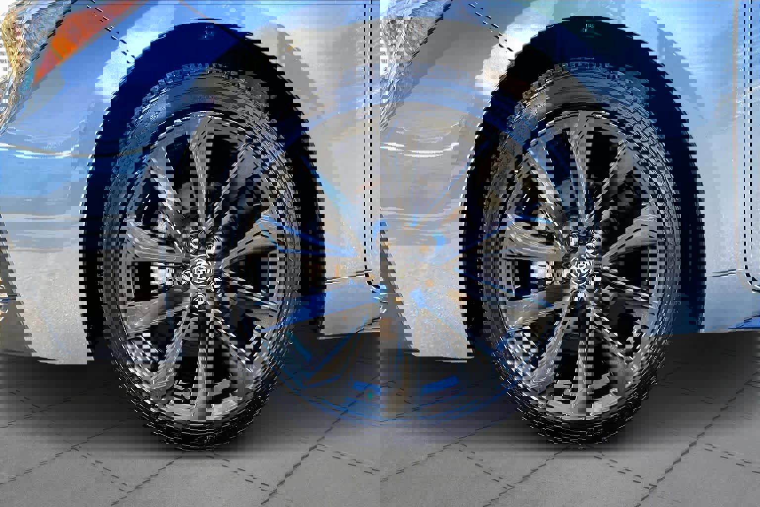 Certified 2023 Toyota Corolla SE image 9