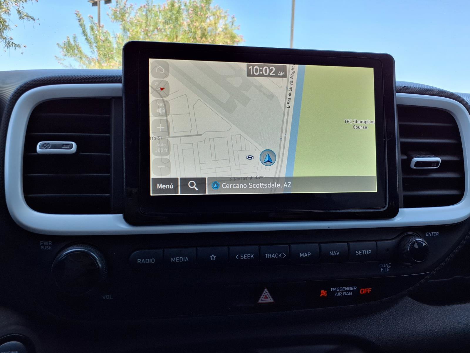 Used 2023 Hyundai Venue Limited w/ Cargo Package FWD image 23