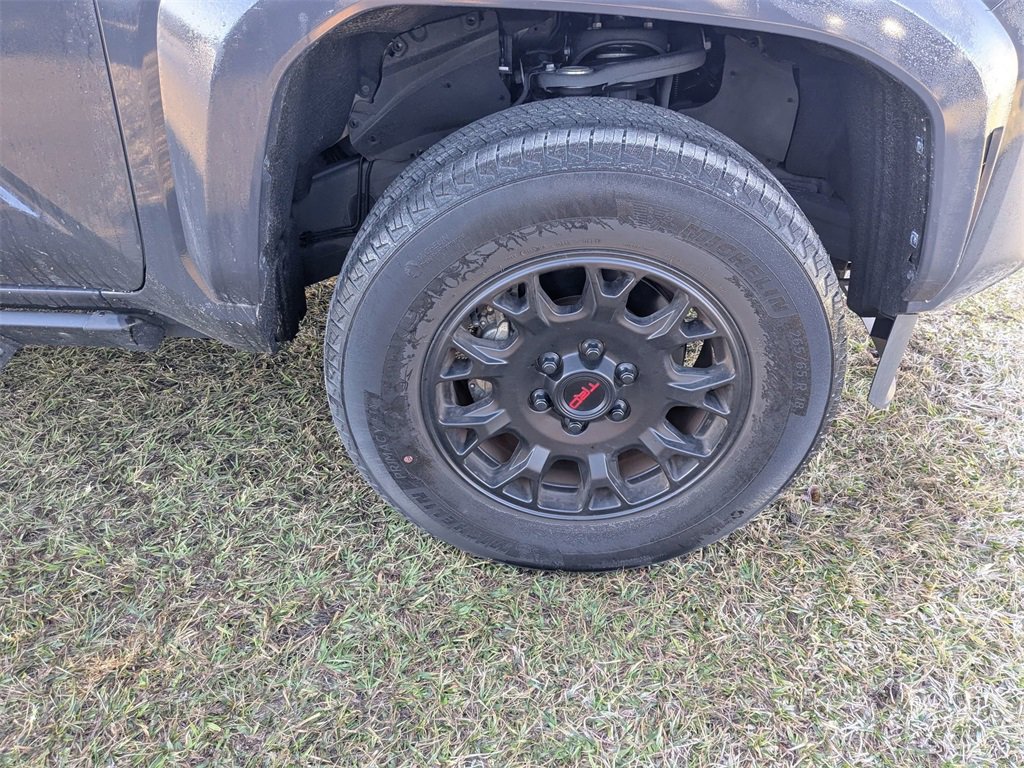 Used 2024 Toyota Tacoma TRD Sport w/ TRD Sport Premium Package image 14