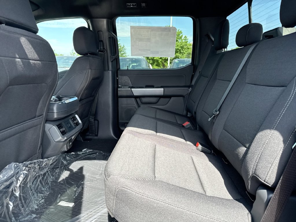 New 2026 Ford F150 XLT w/ Equipment Group 302A MID AWD/4WD image 23