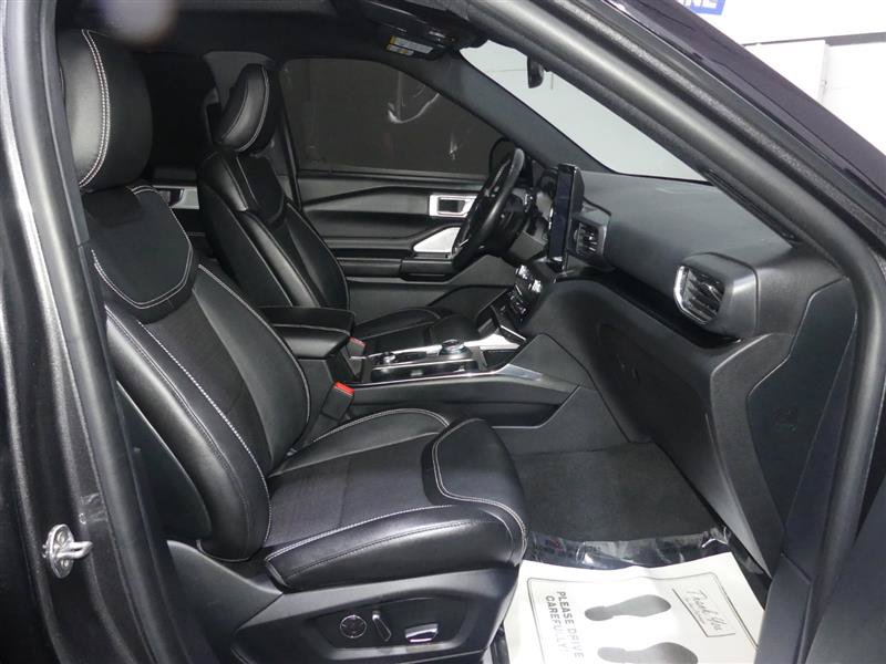 Used 2020 Ford Explorer ST w/ Premium Technology Package AWD/4WD image 23