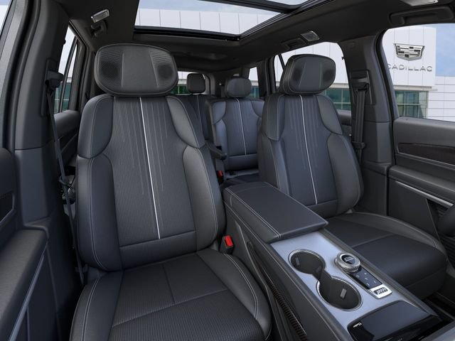 New 2027 Cadillac Vistiq Sport w/ LPO, Floor Liner Package AWD/4WD image 16