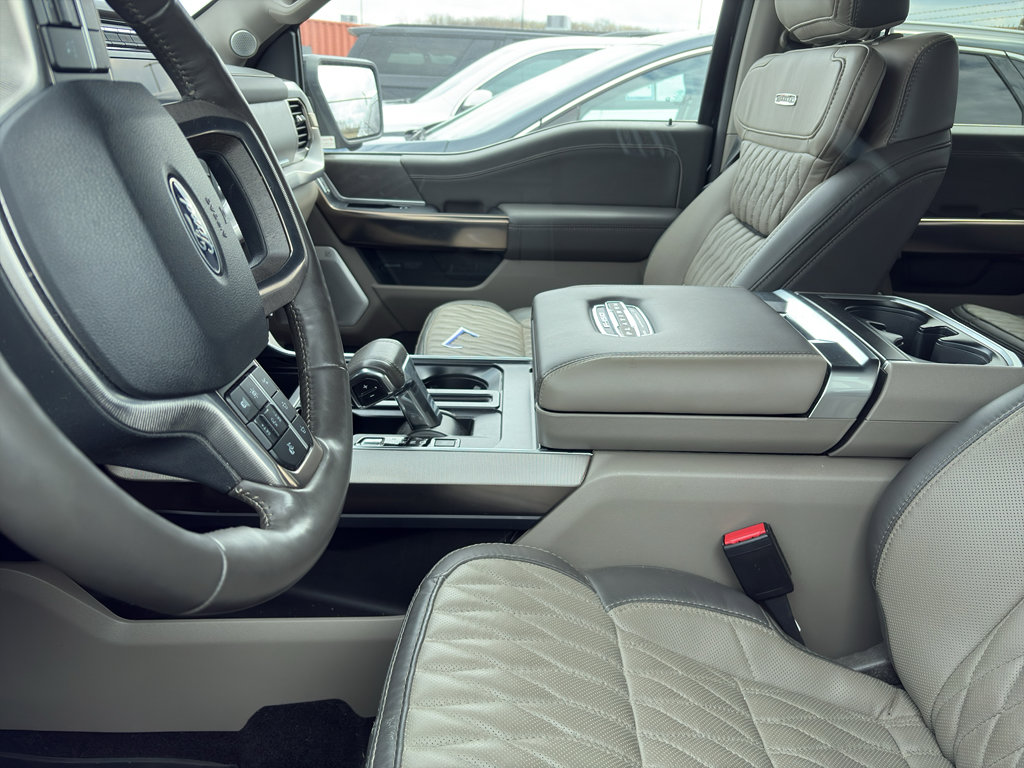 Used 2024 Ford F150 Platinum w/ Equipment Group 703A Plus AWD/4WD image 5