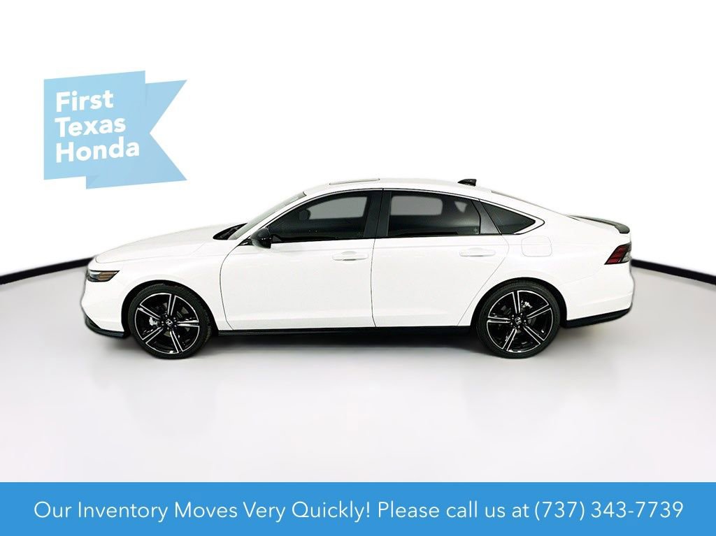Used 2025 Honda Accord Sport image 4