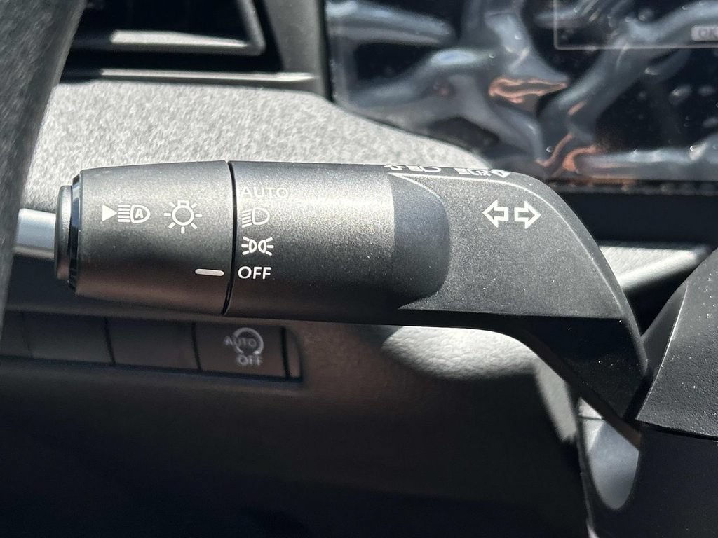 New 2026 Nissan Kicks S FWD image 28