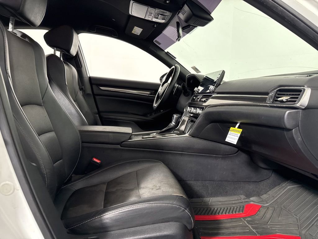 Used 2019 Honda Accord Sport image 16