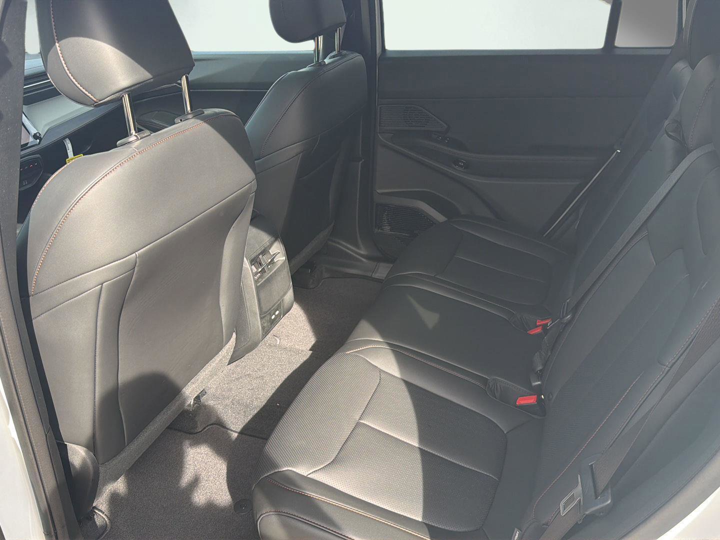 New 2026 Jeep Cherokee Limited image 24