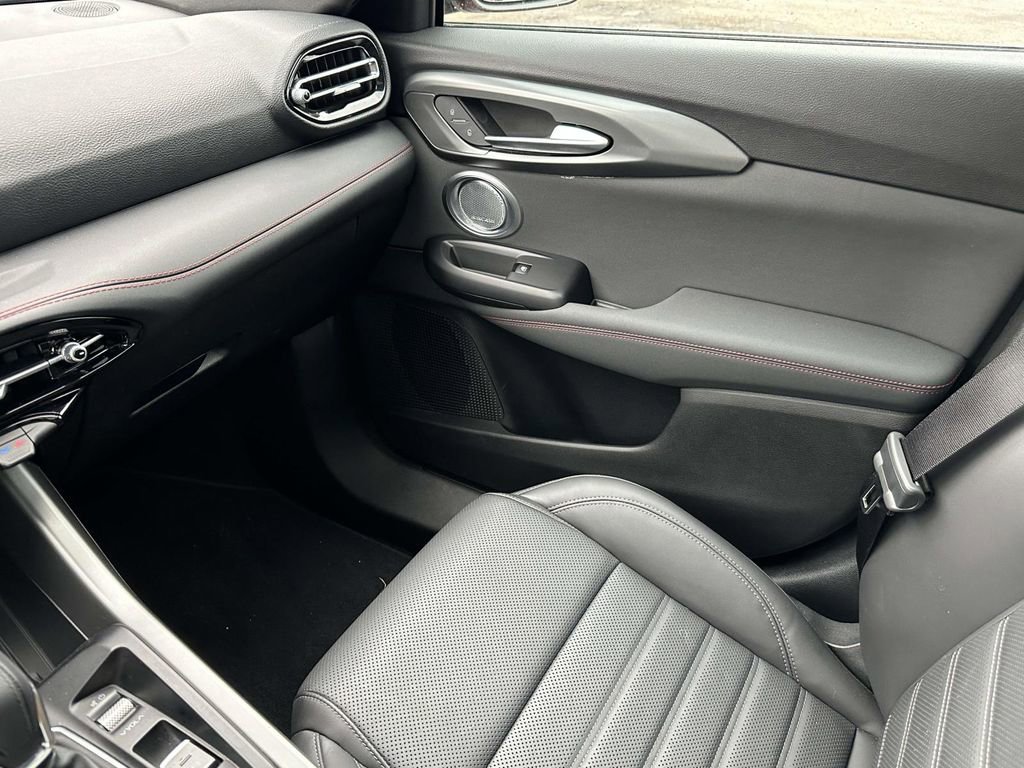 Certified 2024 Dodge Hornet GT Plus w/ GT Blacktop Package image 33