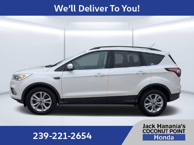 Used 2017 Ford Escape SE w/ Equipment Group 201A AWD/4WD image 6