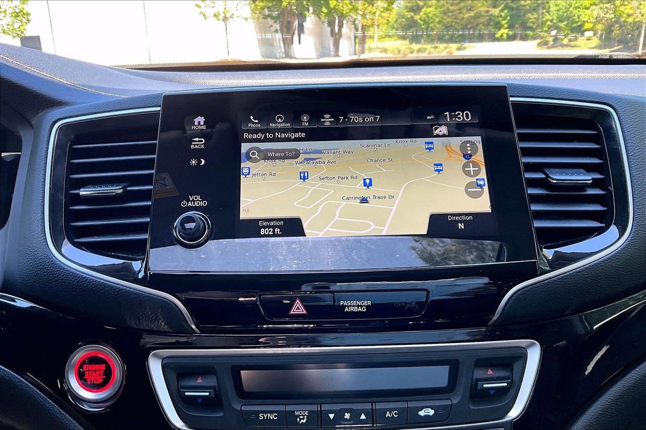 Used 2020 Honda Pilot Touring image 13