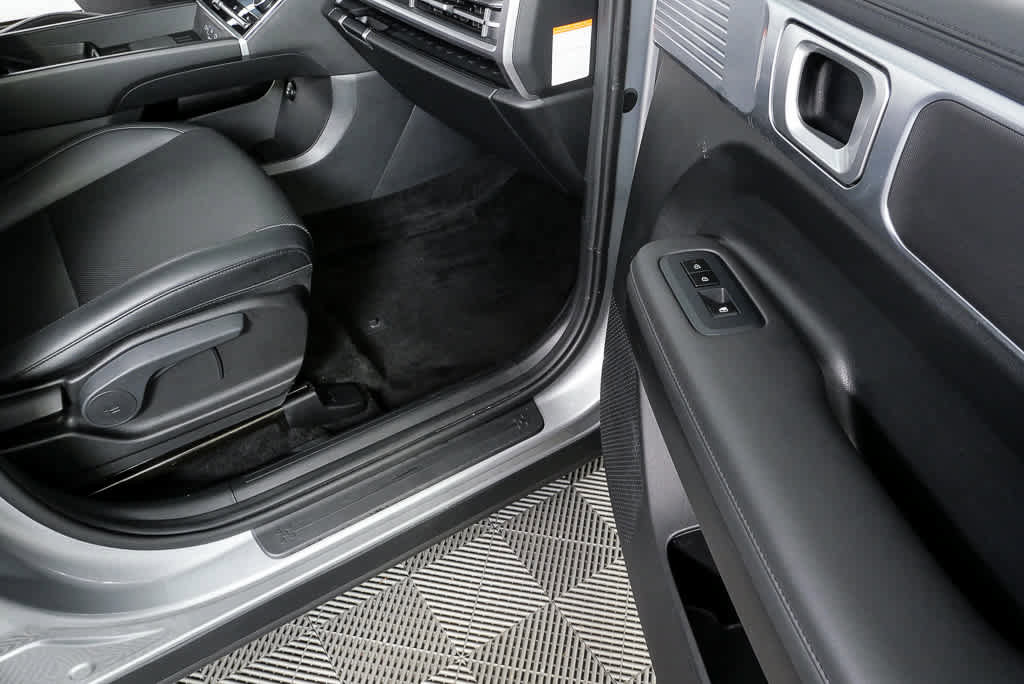 Certified 2024 Hyundai Santa Fe SEL image 22