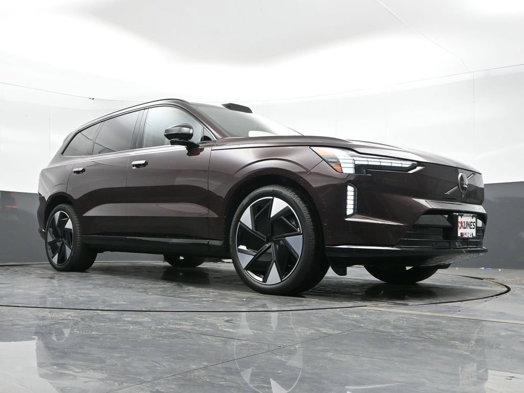 New 2025 Volvo EX90 Ultra image 42