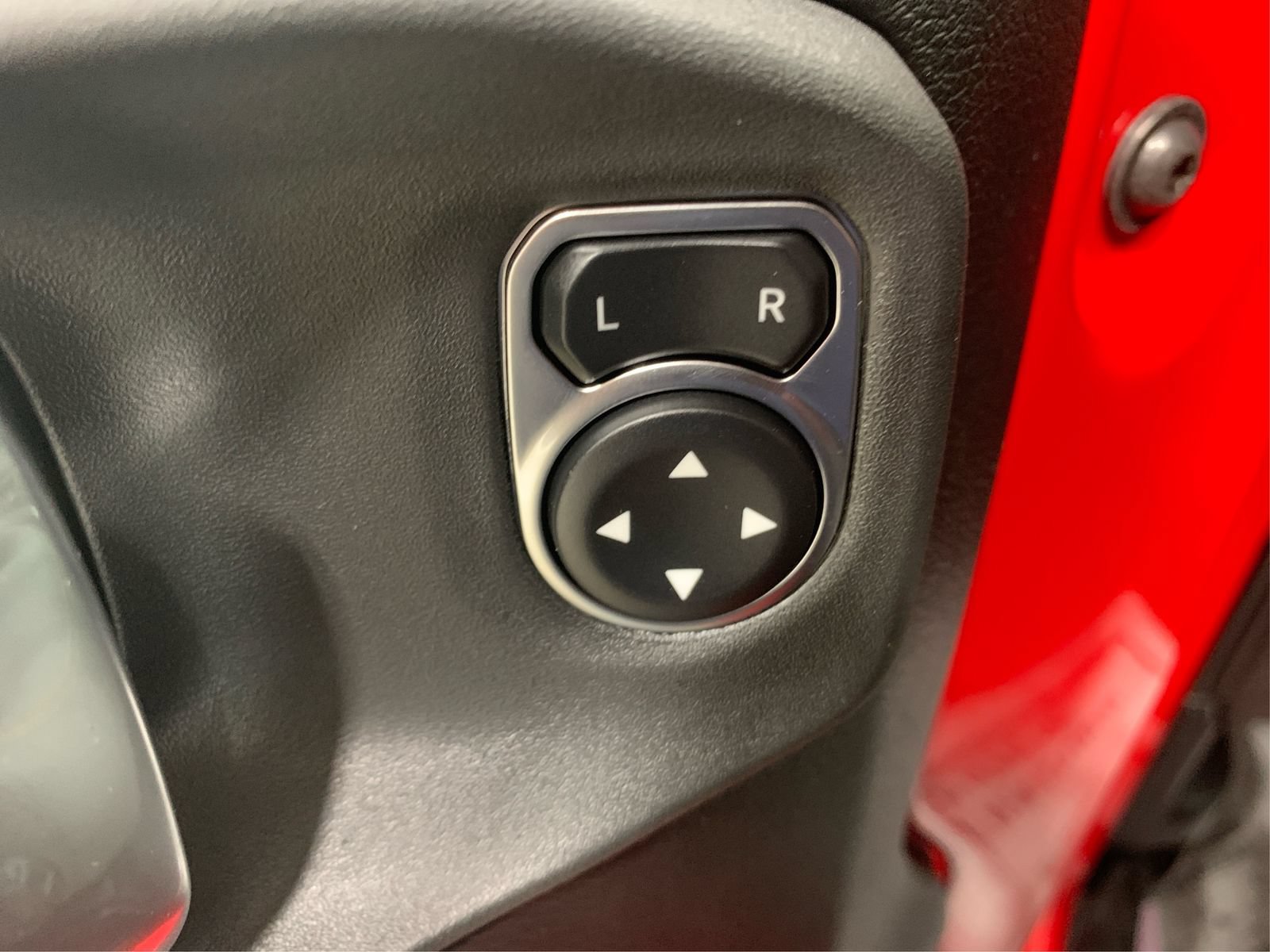 Used 2025 Jeep Gladiator Sport AWD/4WD image 32