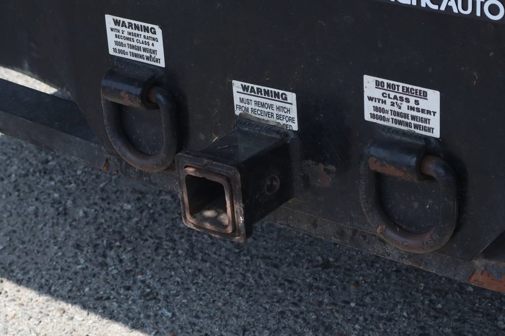 Used 2023 Ford F650 2WD Crew Cab Super Duty image 42