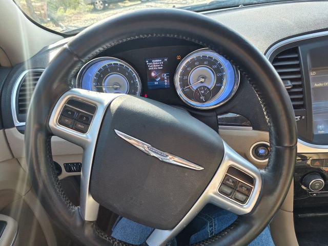 Used 2012 Chrysler 300 image 15