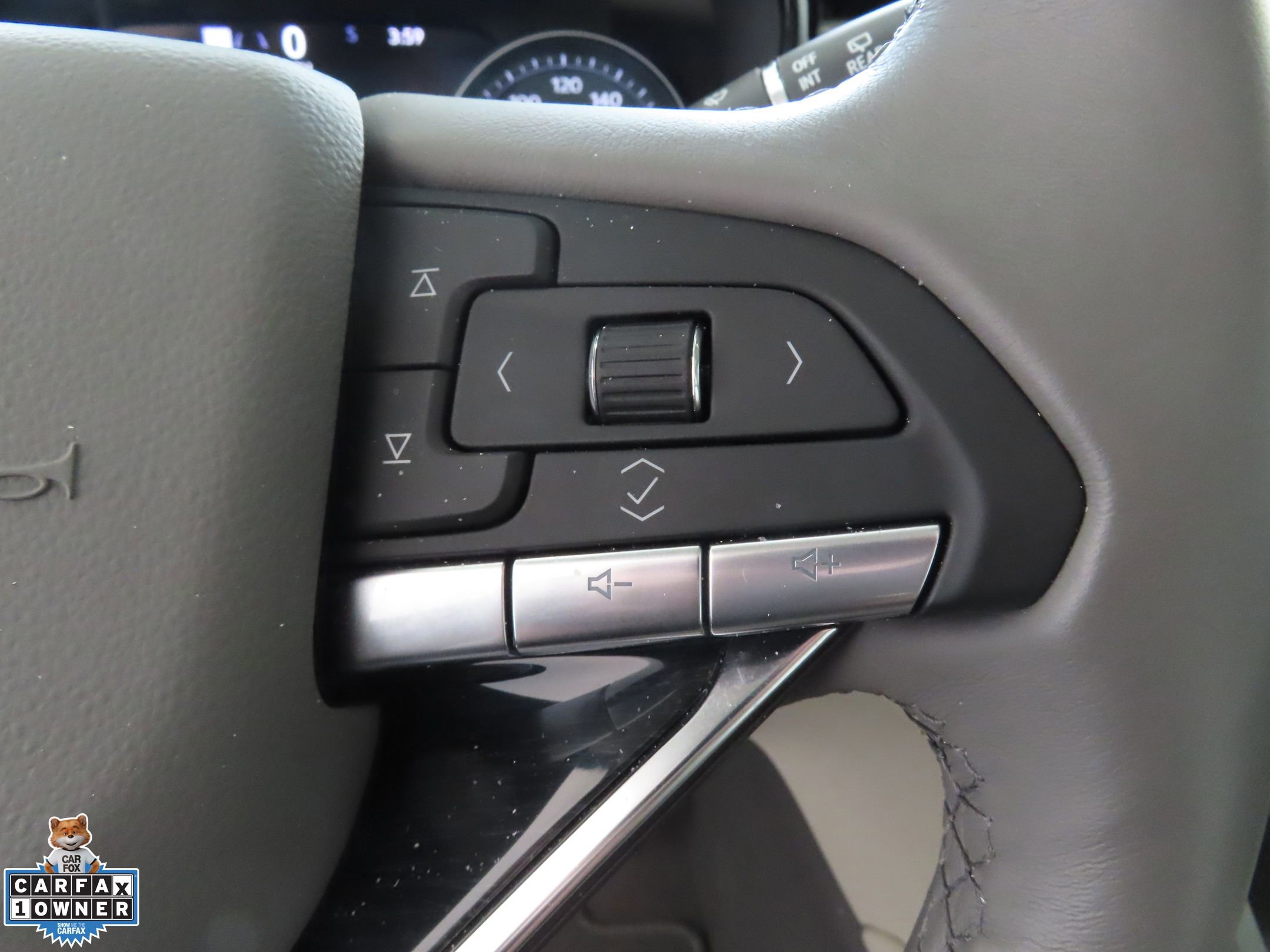 Used 2025 Cadillac XT6 Premium Luxury w/ Technology Package FWD image 14
