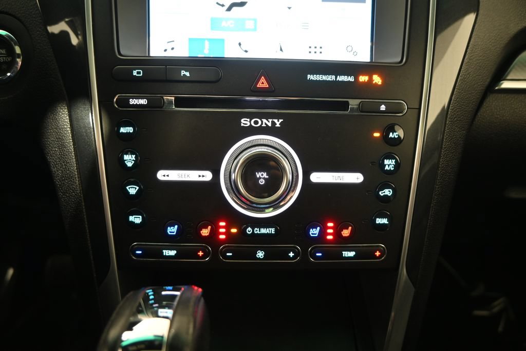 Used 2017 Ford Explorer Sport AWD/4WD image 31