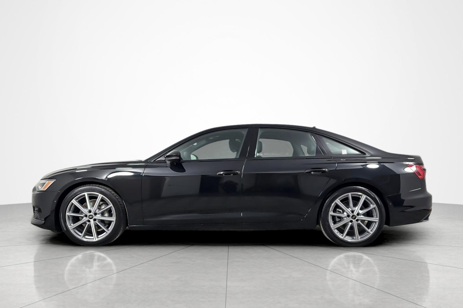Used 2025 Audi A6 2.0T Premium w/ Convenience Plus Package AWD/4WD image 2