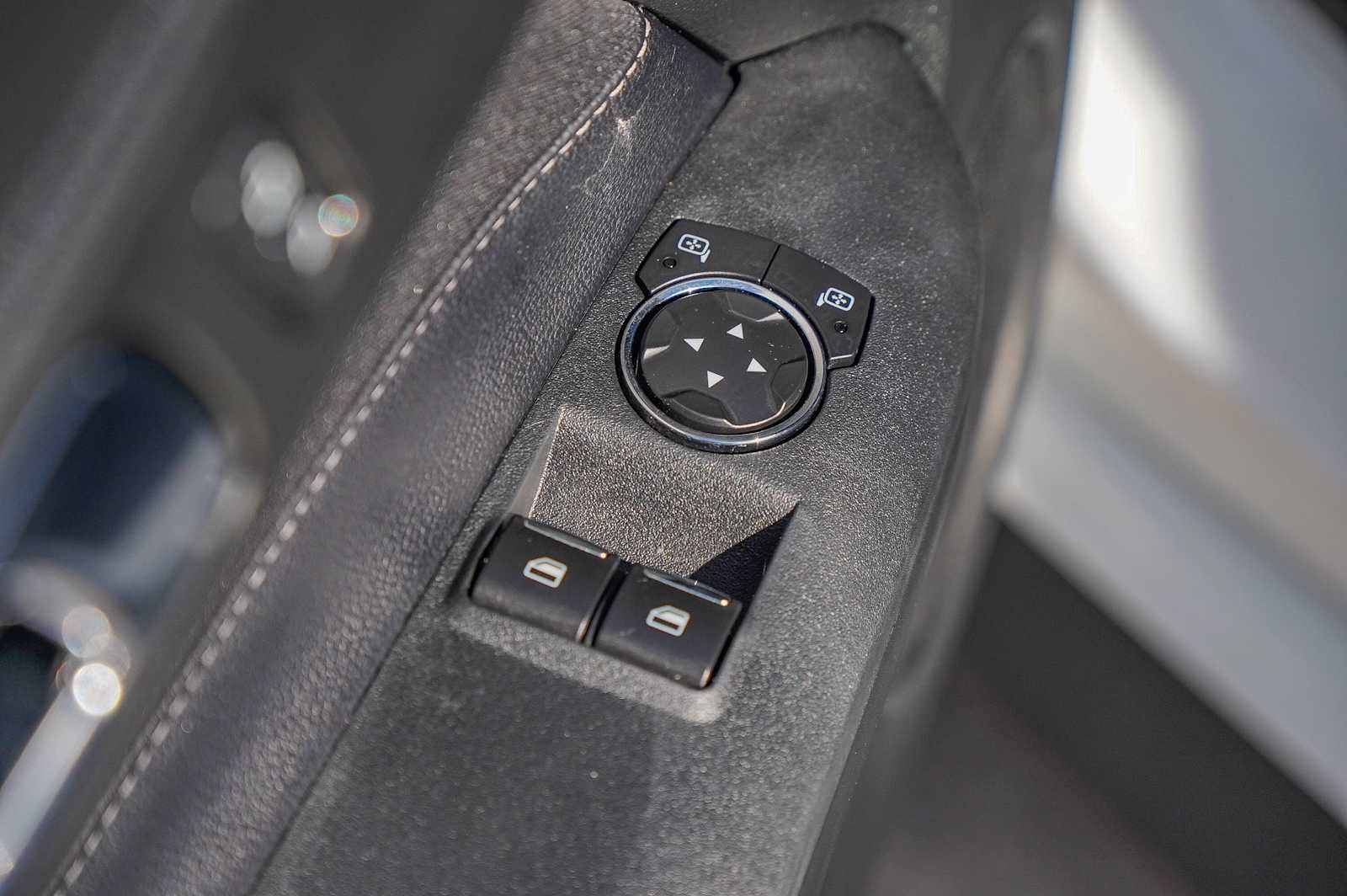 Used 2020 Ford Mustang Coupe image 24