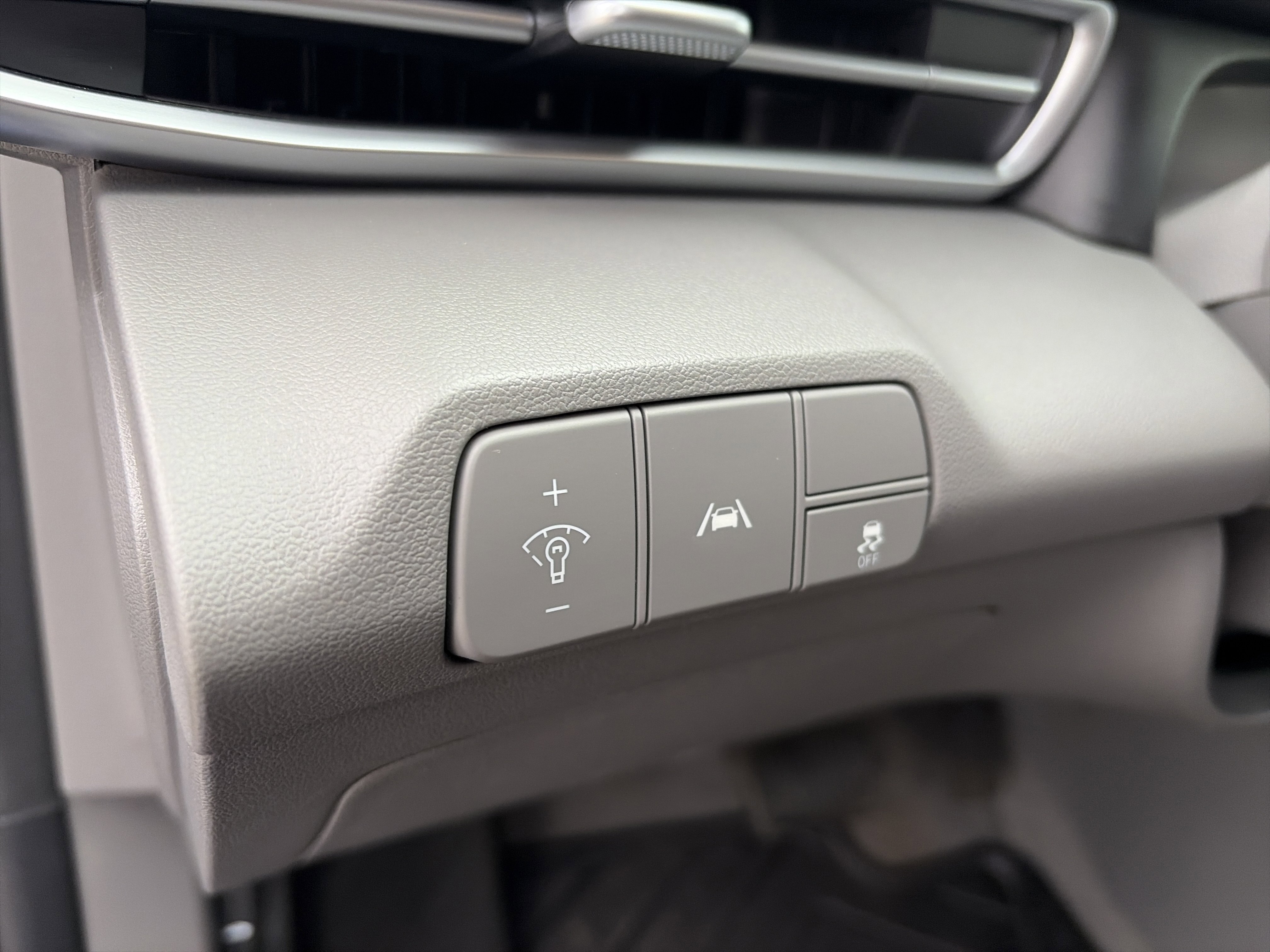 Used 2023 Hyundai Elantra SEL w/ Convenience Package image 14