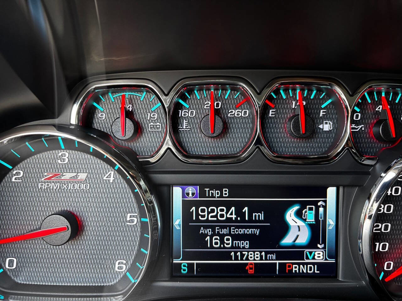 Used 2017 Chevrolet Silverado 1500 LT w/ All Star Edition image 22