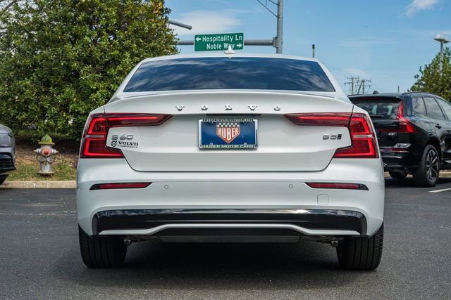 Used 2025 Volvo S60 B5 Plus image 6