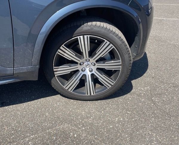 Used 2024 Volvo XC90 T8 Ultimate AWD/4WD image 7