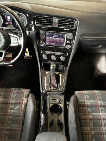 Used 2018 Volkswagen GTI S image 26