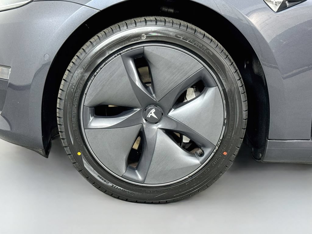 Used 2019 Tesla Model 3 Standard Range RWD image 9