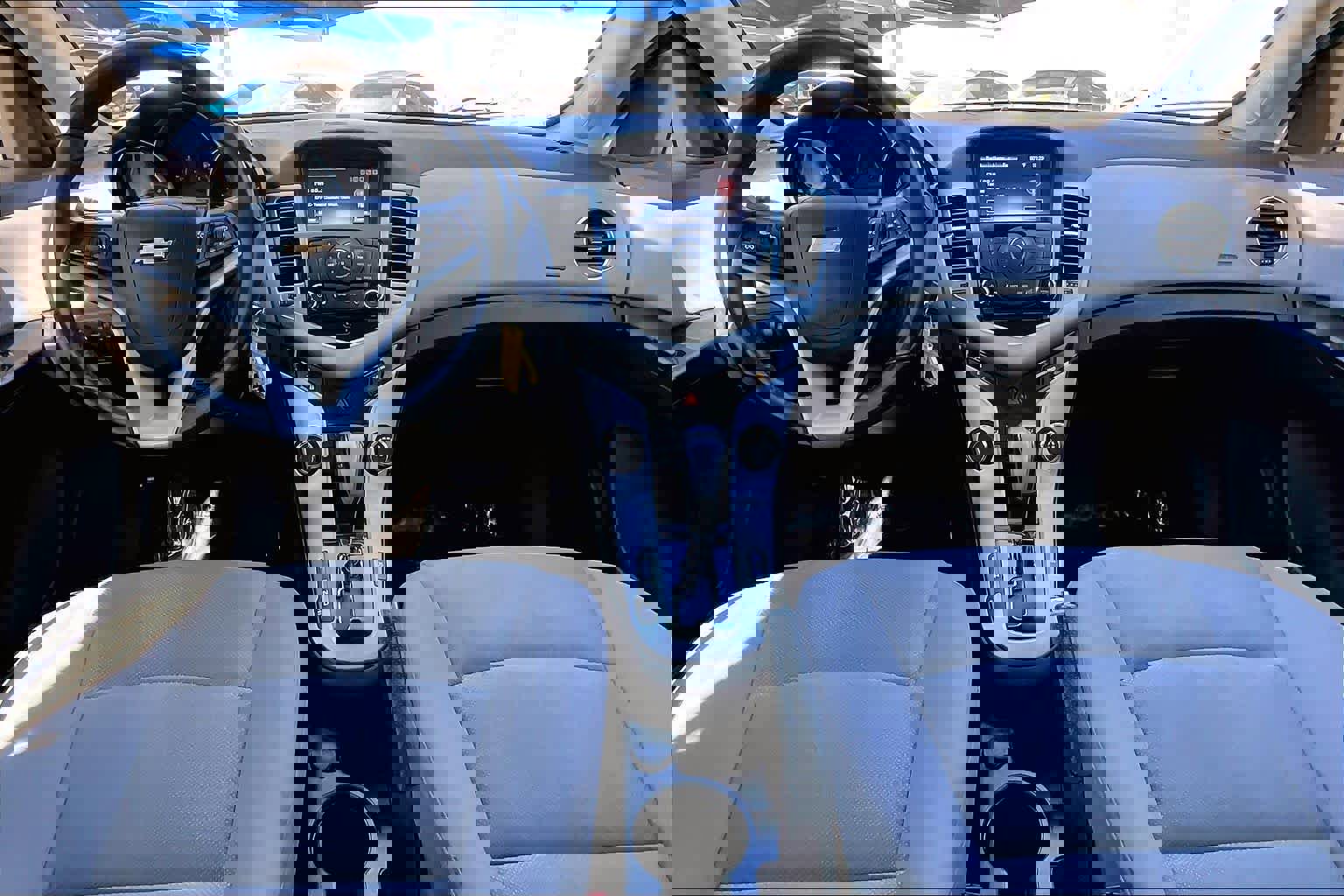 Used 2014 Chevrolet Cruze Eco image 16