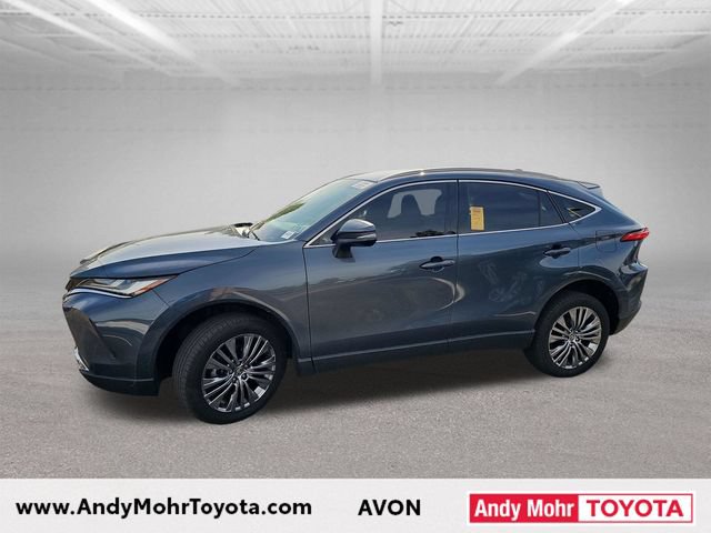 Used 2023 Toyota Venza XLE AWD/4WD image 4