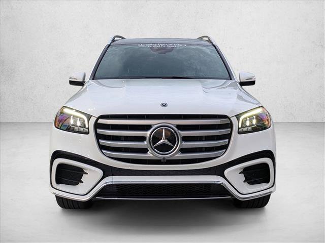 Used 2024 Mercedes-Benz GLS 450 4MATIC image 2