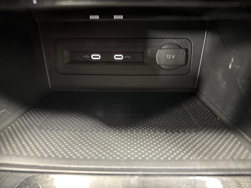 Used 2023 Volkswagen Atlas SE w/ Panoramic Sunroof Package image 23