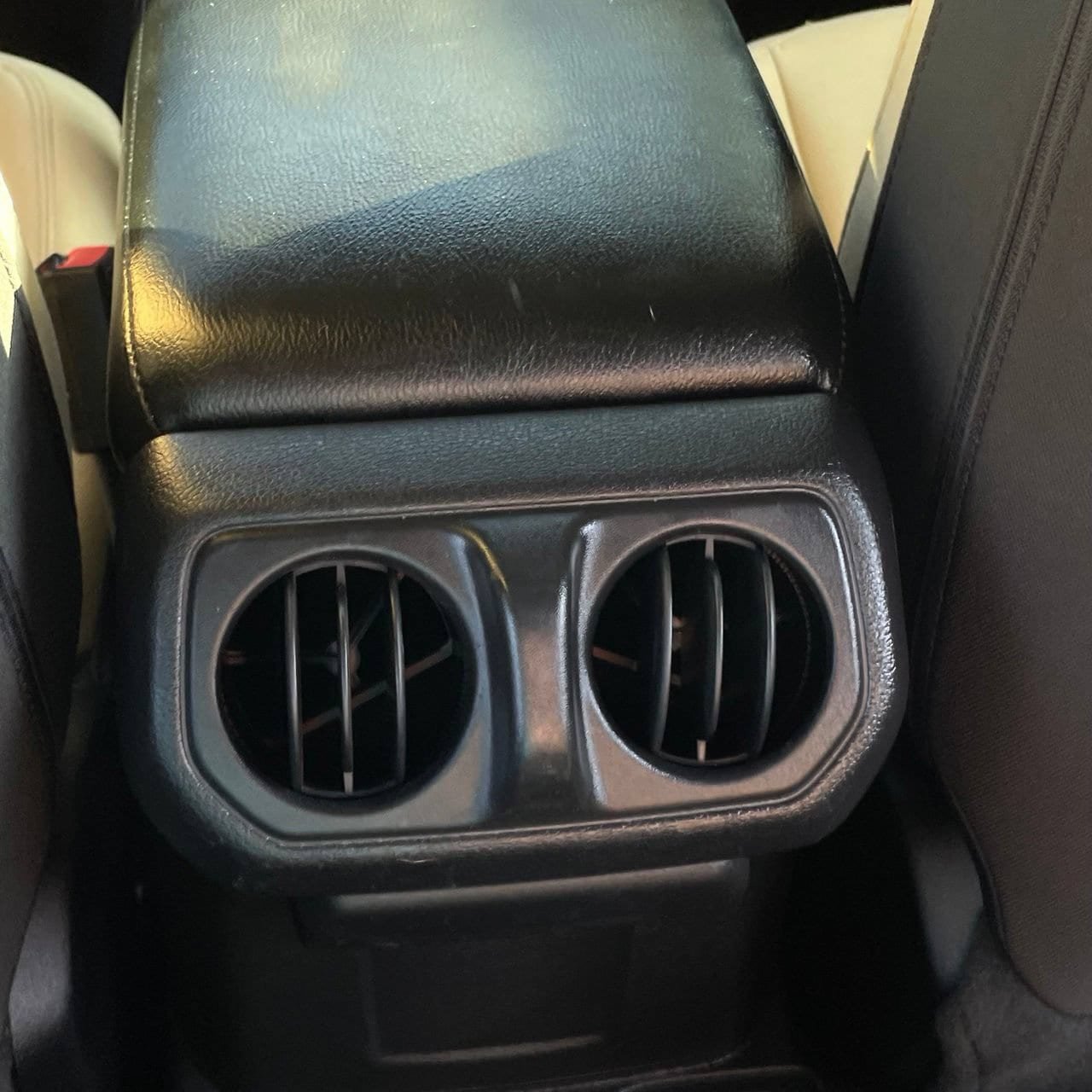 Used 2023 Jeep Wrangler Sport AWD/4WD image 24