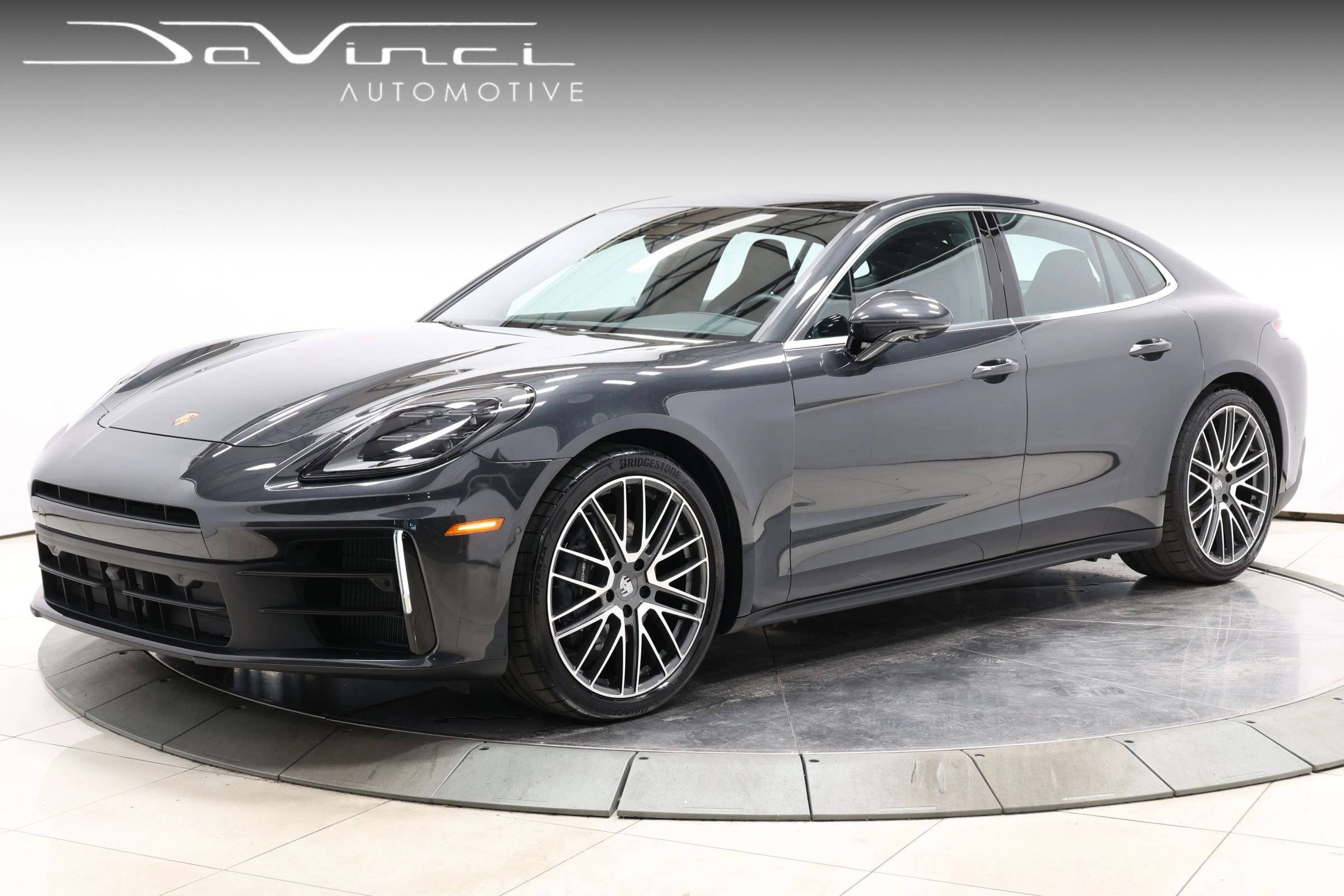 Used 2026 Porsche Panamera 4 w/ Premium Package AWD/4WD image 1