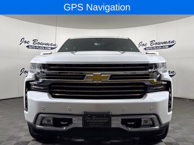 Used 2019 Chevrolet Silverado 1500 High Country w/ Technology Package AWD/4WD image 4