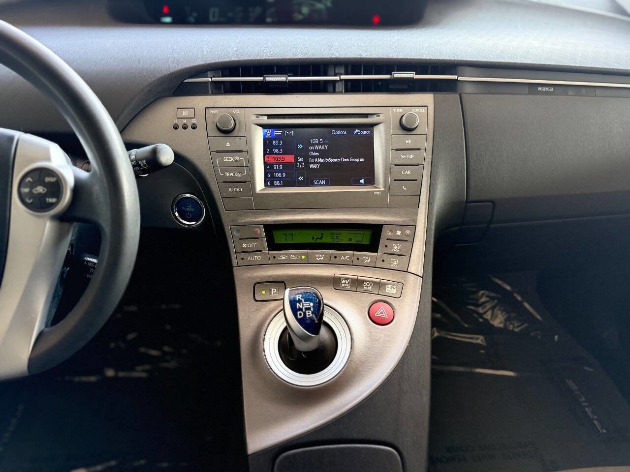 Used 2015 Toyota Prius Two FWD image 42