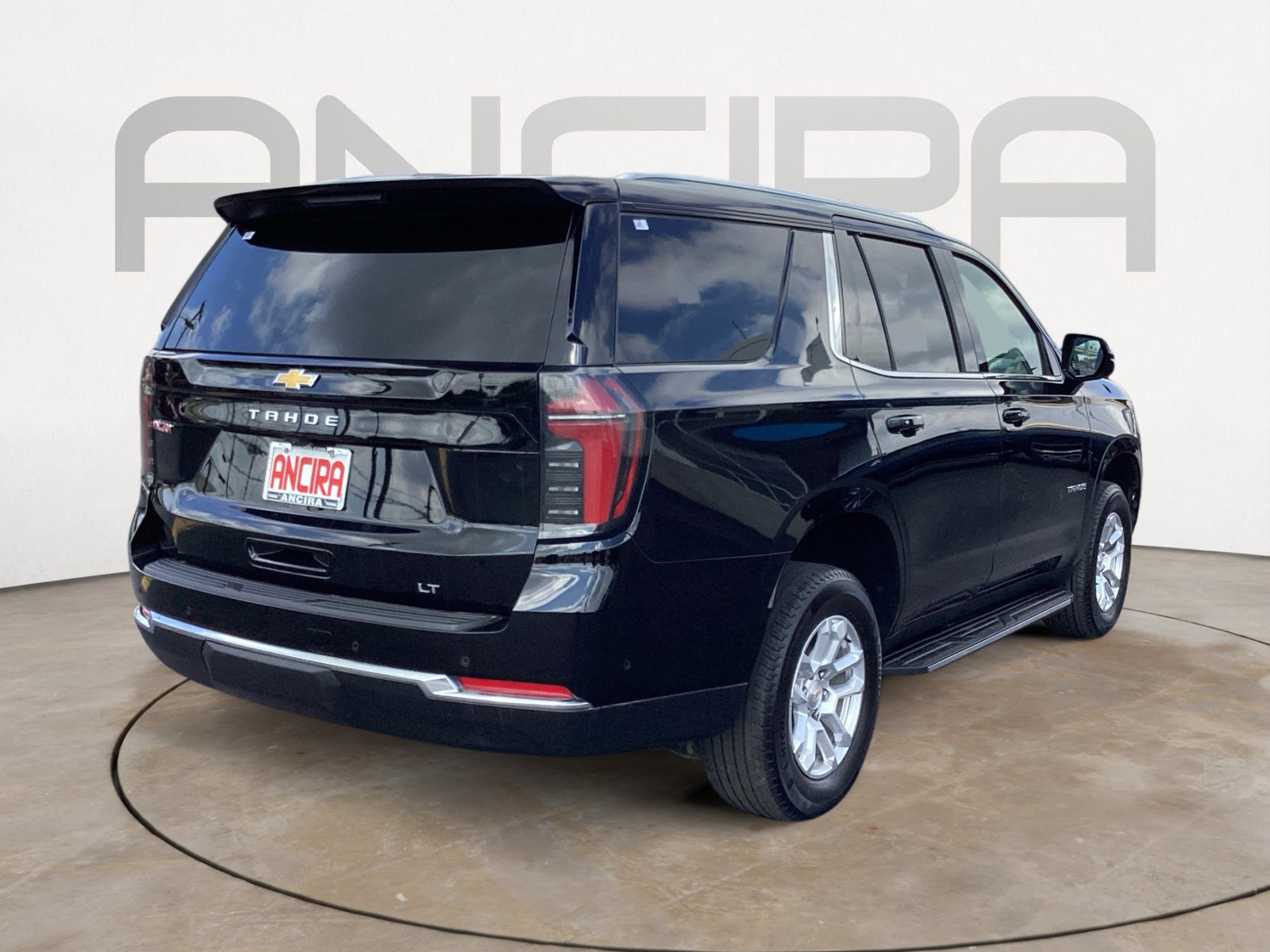 Used 2026 Chevrolet Tahoe LT AWD/4WD image 14