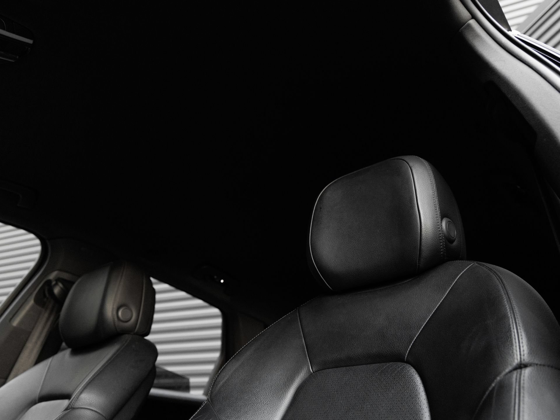 Certified 2020 Porsche Cayenne AWD/4WD image 14