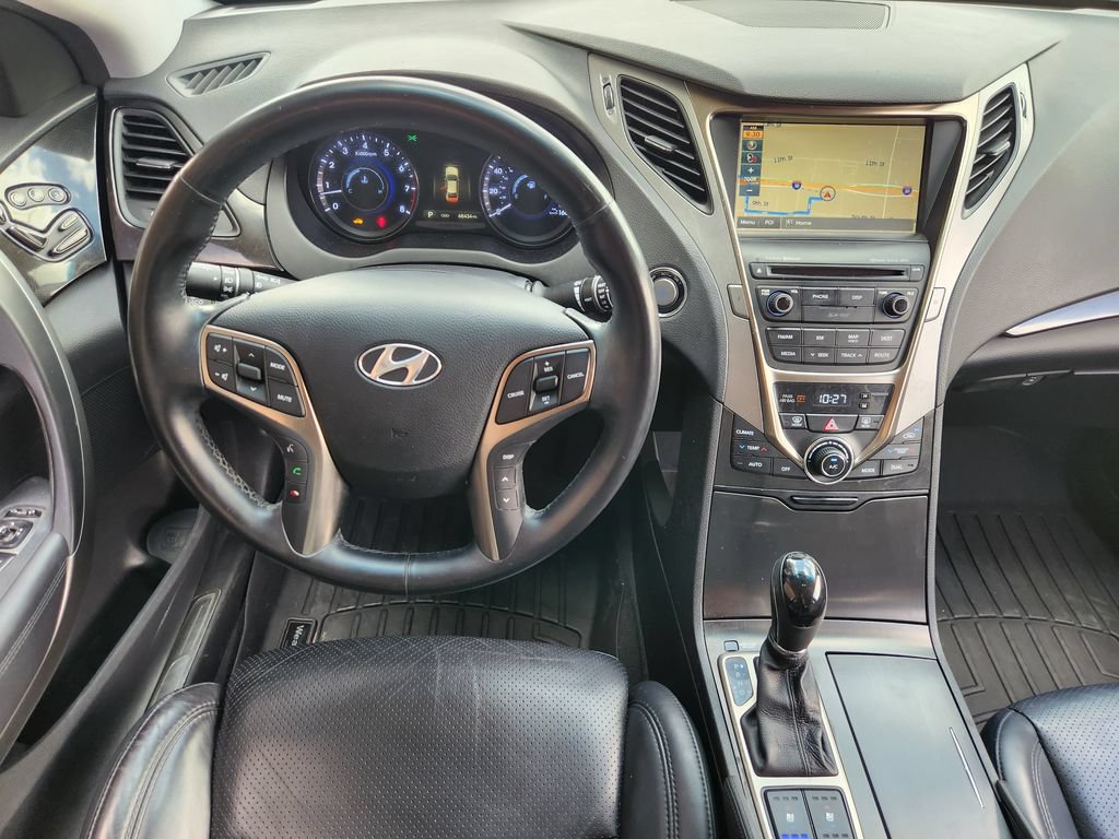 Used 2014 Hyundai Azera Limited w/ Option Group 02 FWD image 28