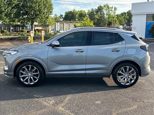 New 2026 Buick Encore GX Avenir w/ Avenir Technology Package FWD image 7