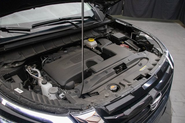 Used 2024 Nissan Pathfinder Platinum w/ Cargo Package image 33