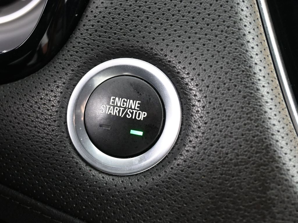 Used 2023 Cadillac XT6 Luxury image 34