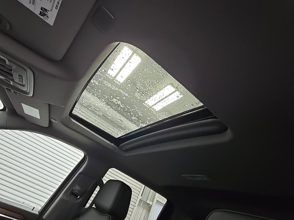 Certified 2024 GMC Sierra 3500 Denali w/ Denali Reserve Package image 30