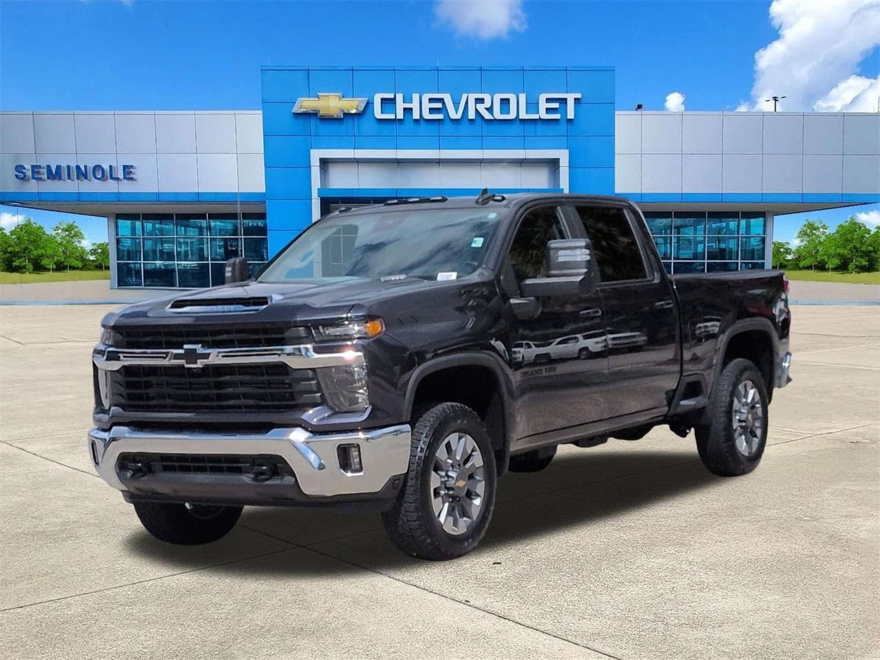 Used 2024 Chevrolet Silverado 3500 LT w/ All Star Edition AWD/4WD image 2