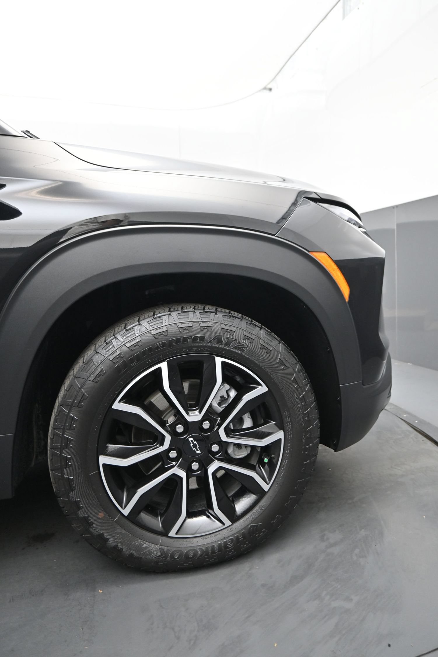 Used 2026 Chevrolet TrailBlazer ACTIV w/ Convenience Package AWD/4WD image 11