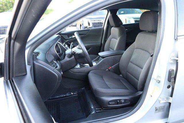 Used 2019 Chevrolet Malibu RS w/ LPO, Convenience Package 1 FWD image 8