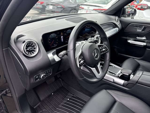 Used 2022 Mercedes-Benz GLB 250 image 17