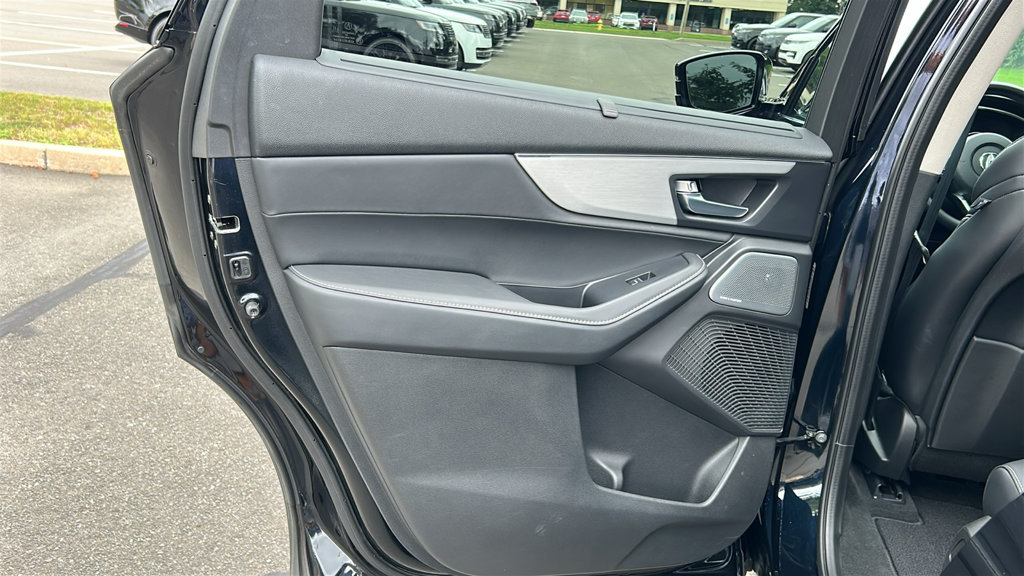 Used 2025 Acura MDX w/ Technology Package AWD/4WD image 24