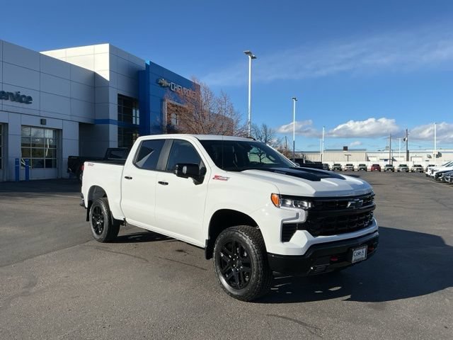 Used 2026 Chevrolet Silverado 1500 LT Trail Boss w/ Safety Package AWD/4WD image 1